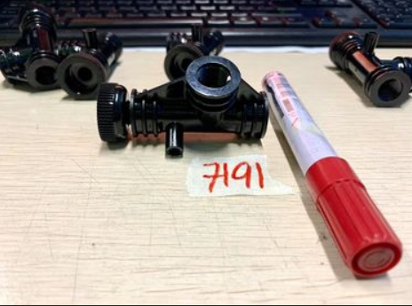 154689 Arbld Asy Tee Ultem (supersedes WC212-120P)