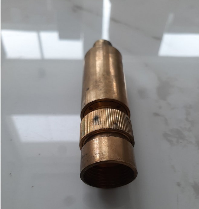 Jet-Flo 3/4" Foam Effect Fountain Nozzle, CCQB Brass